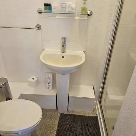 Hermosa * Scarborough