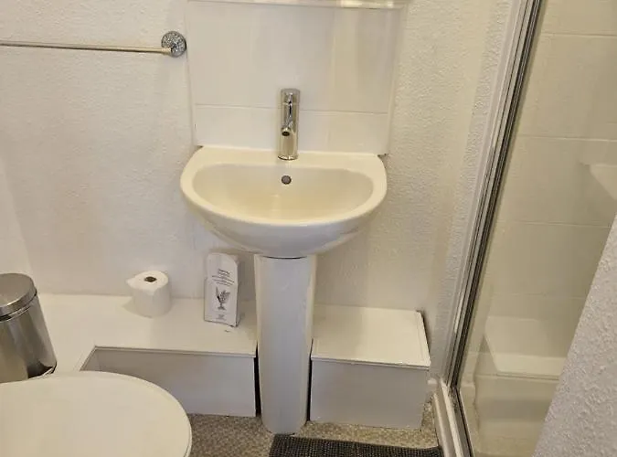 Hermosa * Scarborough