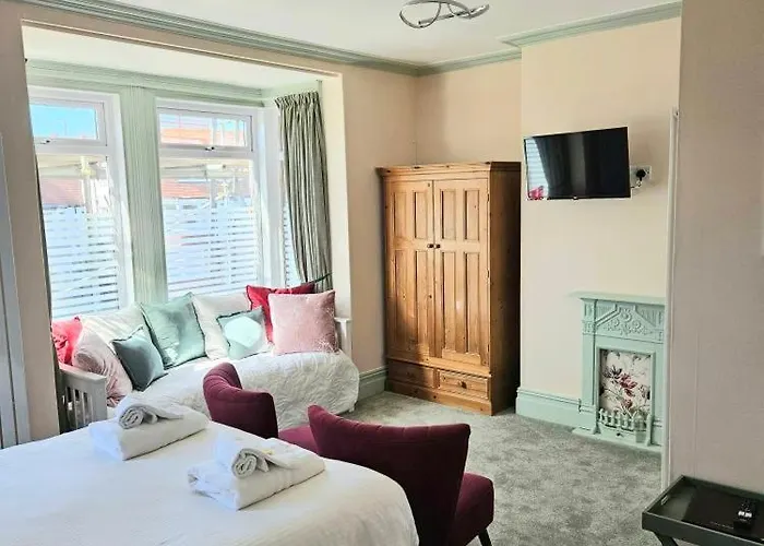 Guest house Hermosa Scarborough